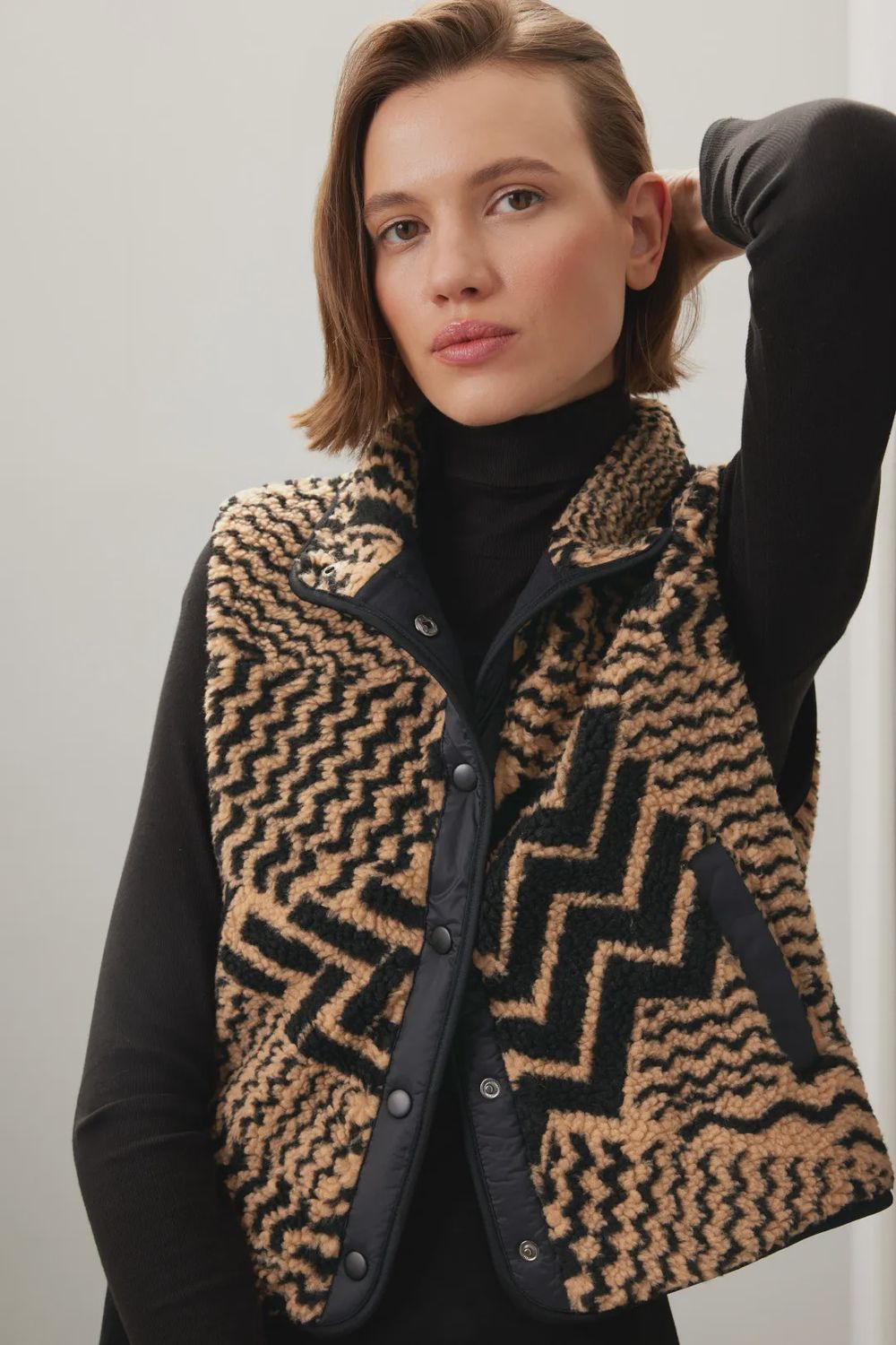 Leah Sherpa Vest