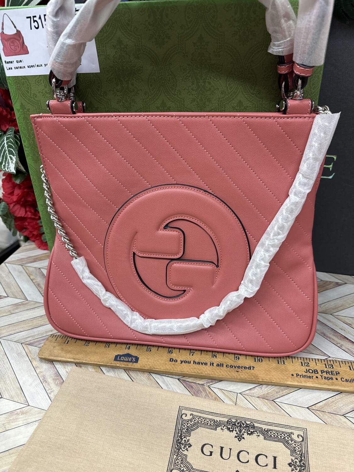 Hq quality. Medium size pink/salmon color
