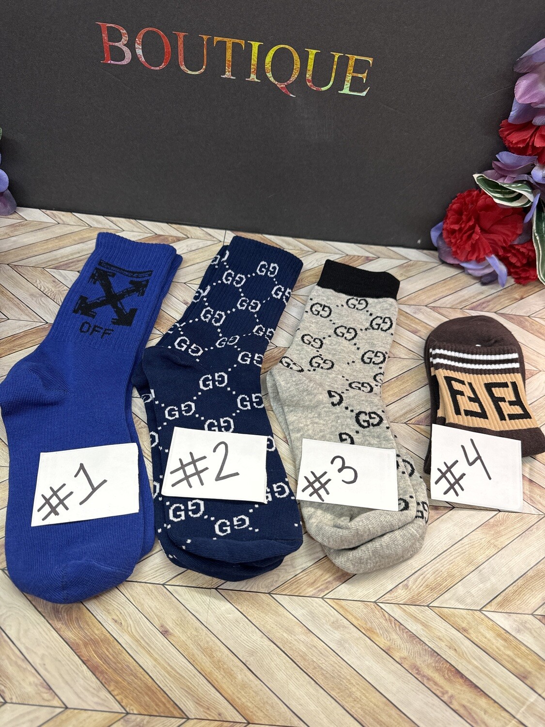 Unisex socks. Mid-rise up to men 10