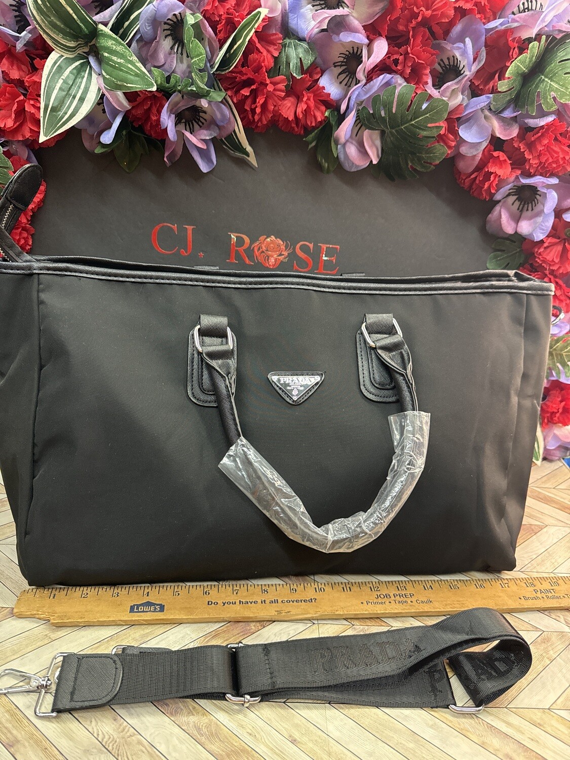 Hq quality- black nylon size 40 duffle bag