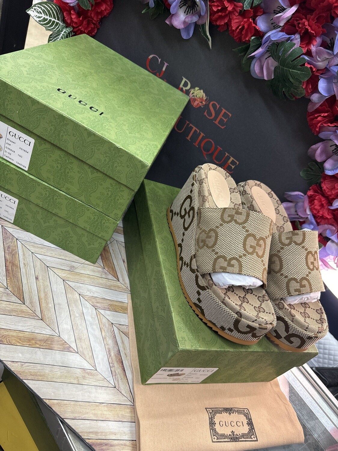 A1 quality - giant monogram mule. Size 7.5 (38)