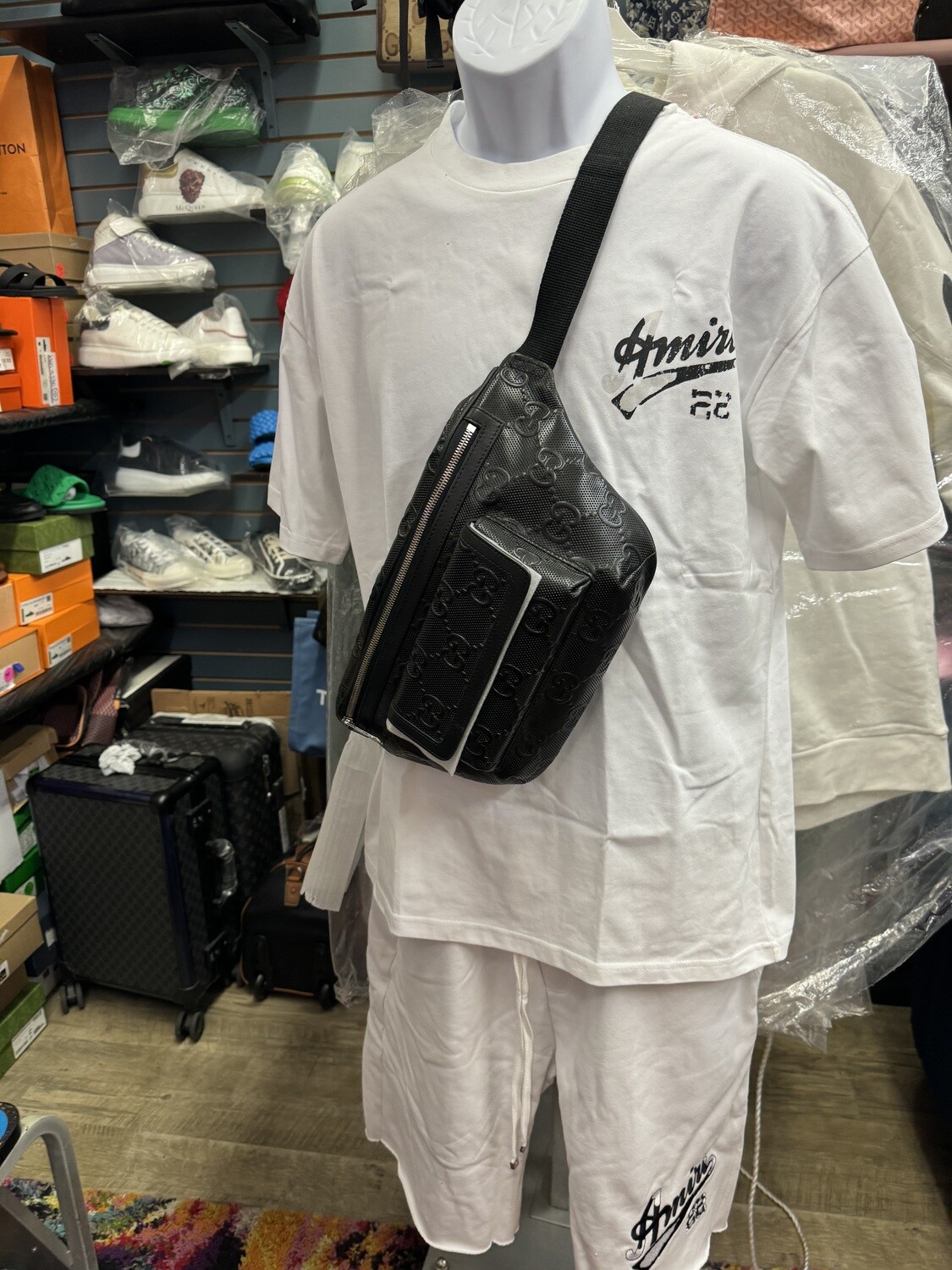 A1 quality. Men size large white short set