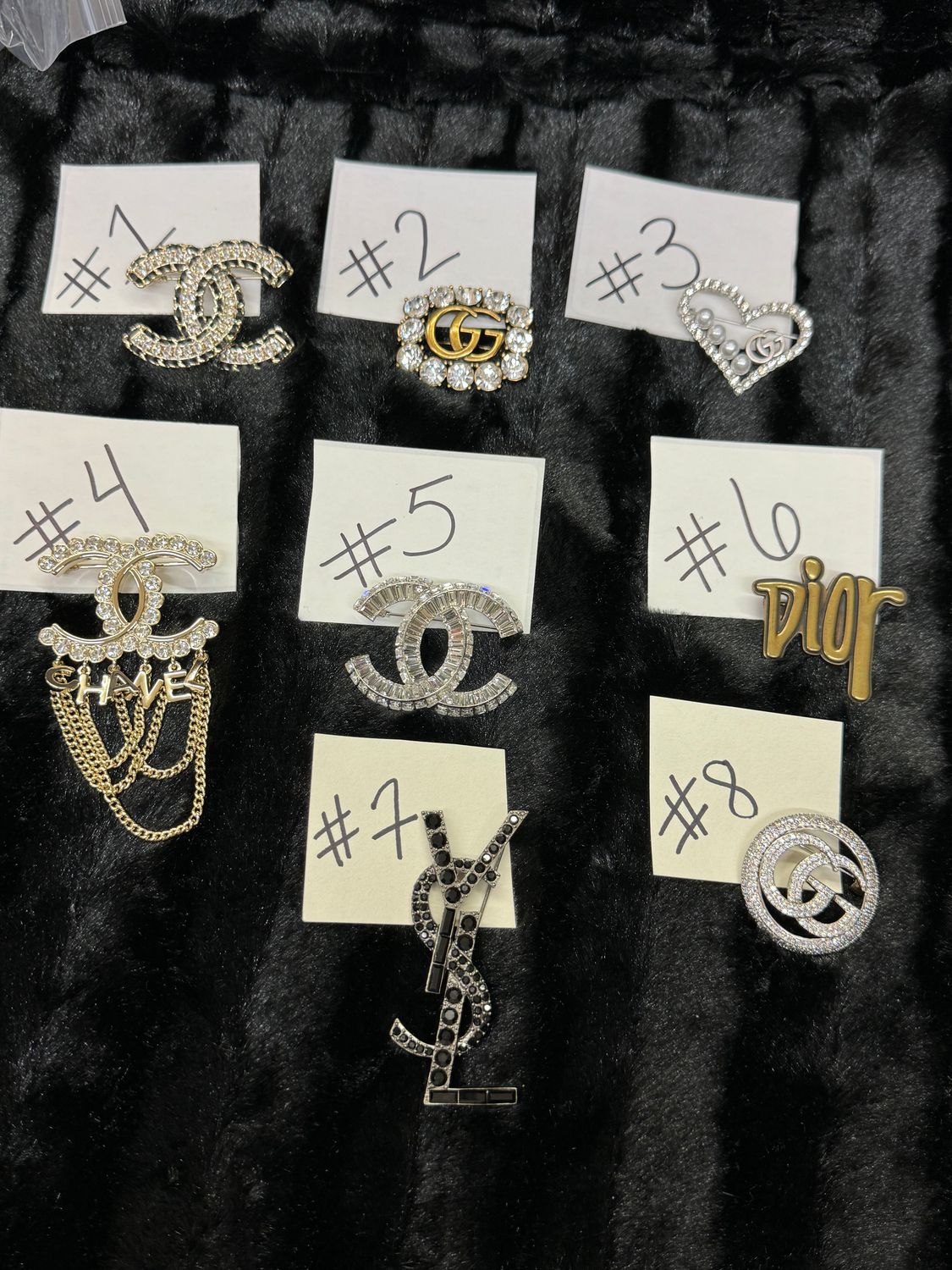 A1 quality- brooches 🤩