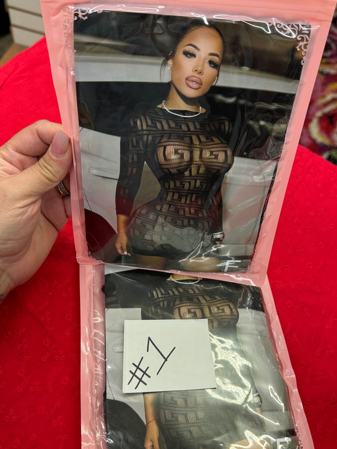 1- size fits exotic wear