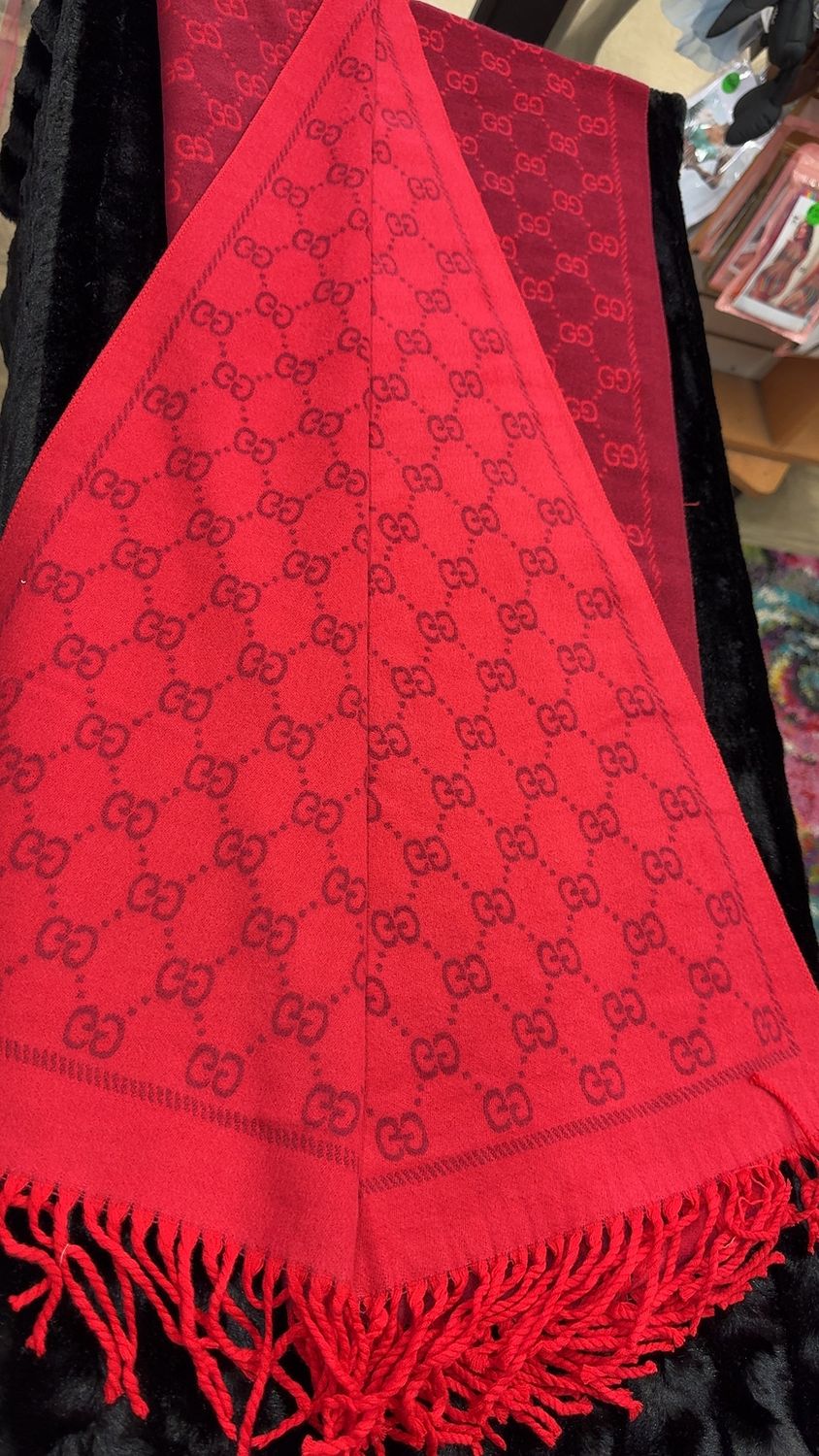 A1 Quality Red GG Unisex Scarf