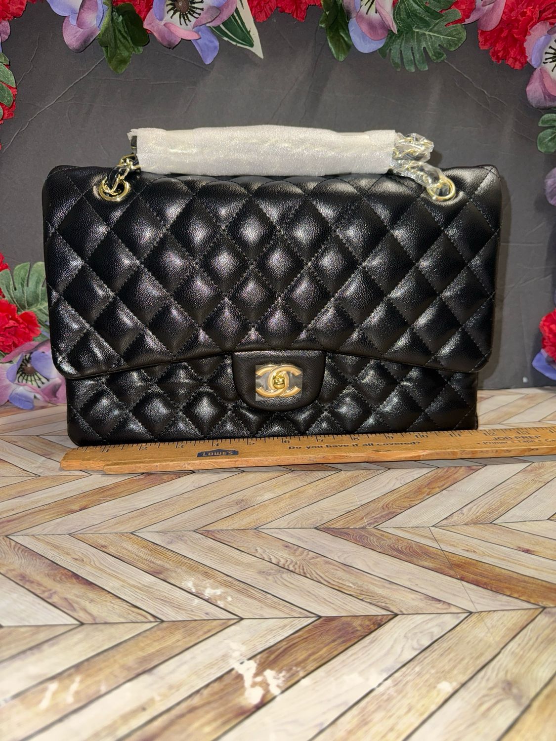 Hq Quality. Black/gold Hardware