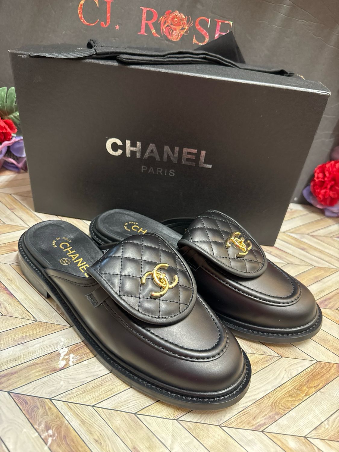 A1 Quality Black Leather Mule. Size 9 (41)