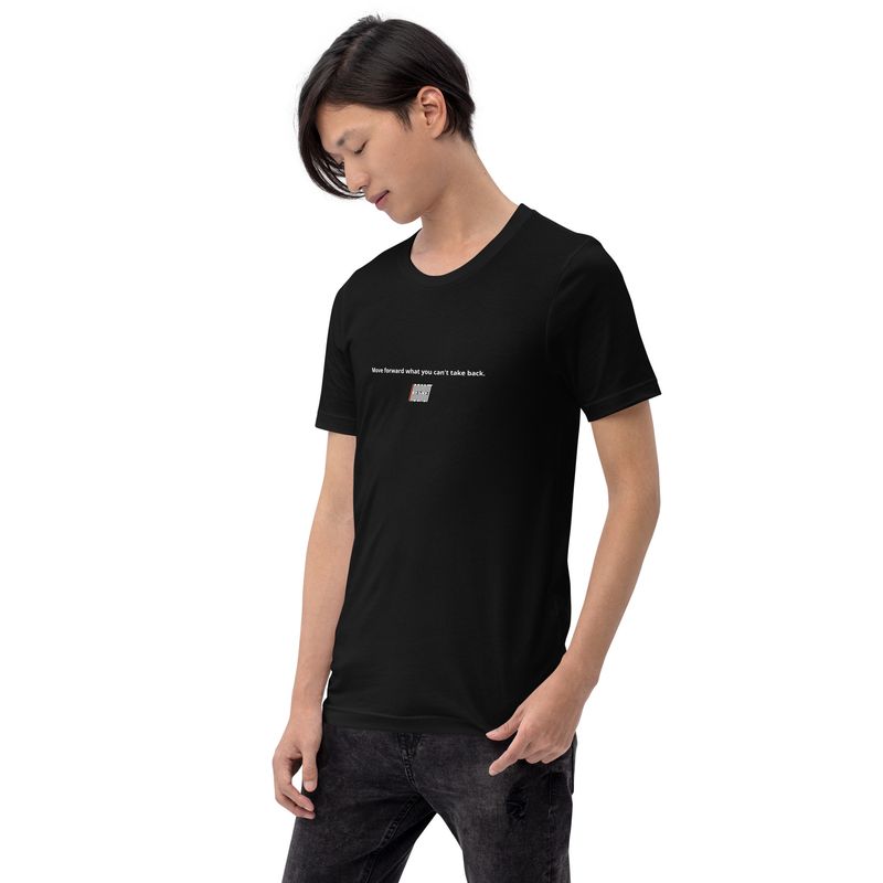 IREGRET Move Forward Tee (dark)