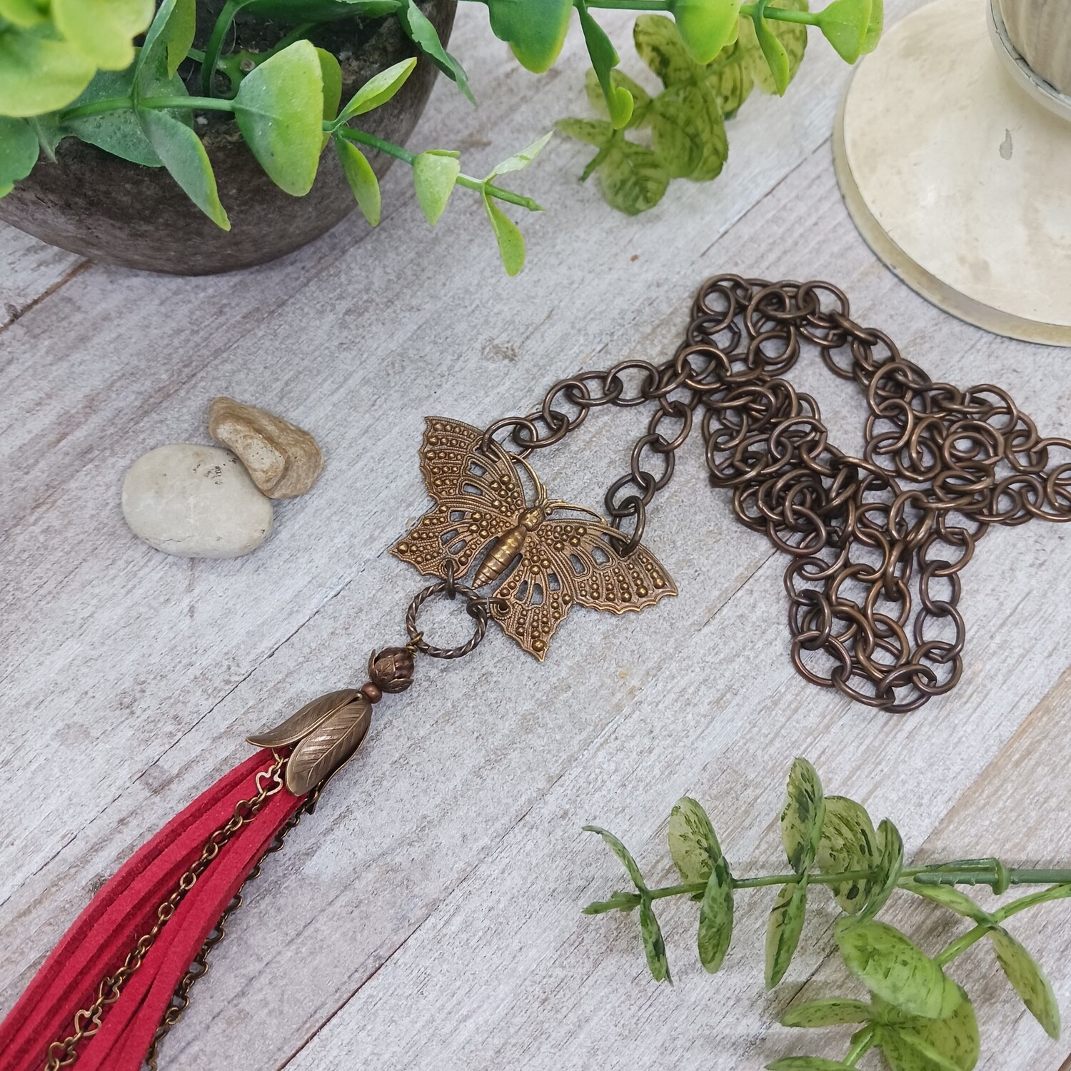 * Brisa* Flutterby Necklace