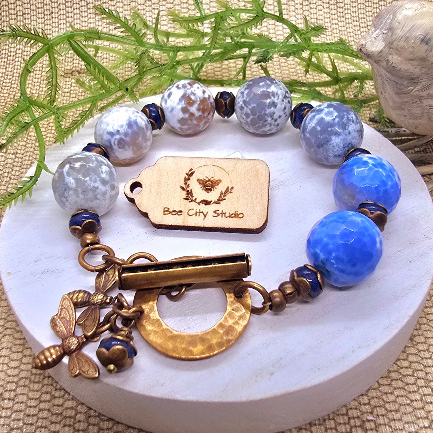 Bee&#39;s Garden Blue Agate Bracelet