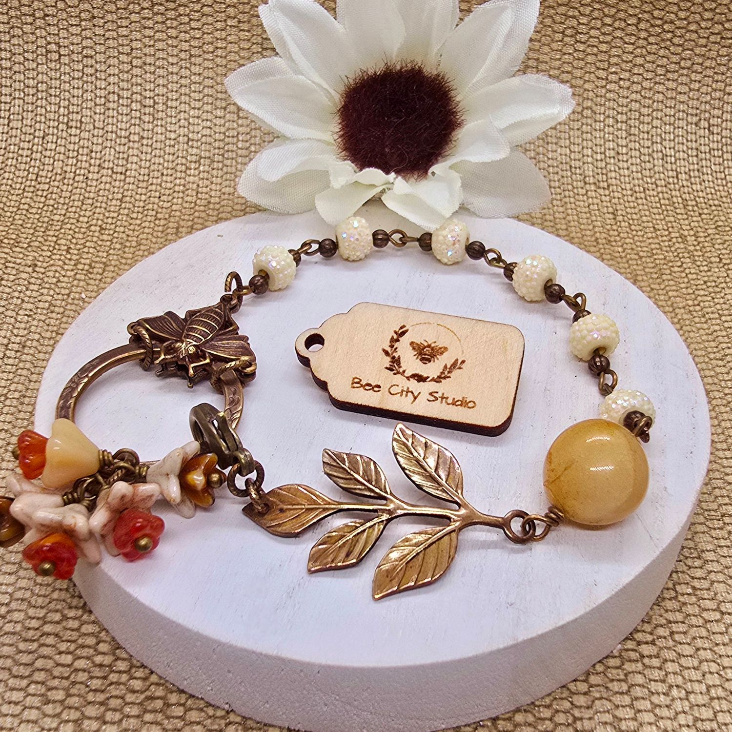 *Anya* All Abuzz Bracelet