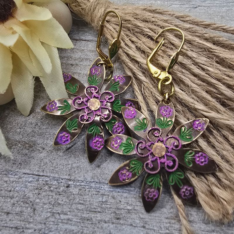 *Evie* Evergreen Garden Earrings