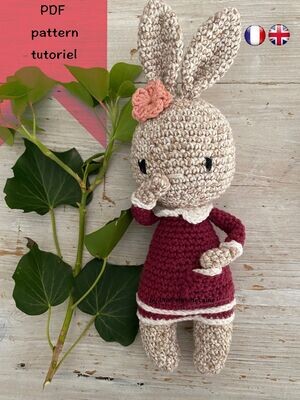 MYSTIC le lapin avec son grelot, DIY