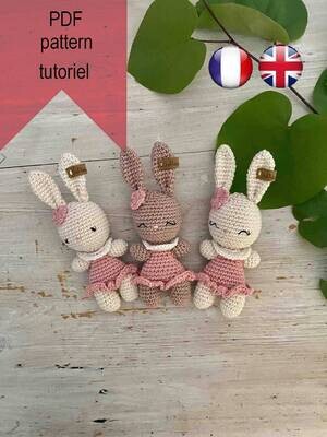 LOLA le petit lapin en crochet