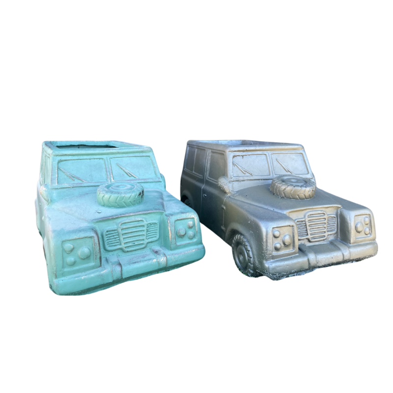 VEHICLE PLANTER