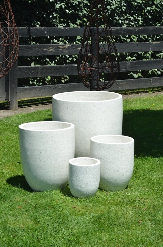 TALL ROUND PLANTER