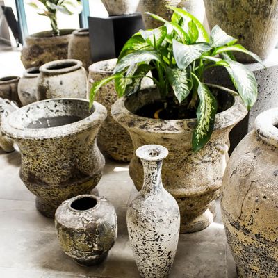 Atlantis Glazed Pots Small and Large. Atlantis glaze is designed to replicate pots that have been underwater for 100s of years giving them a rustic old look