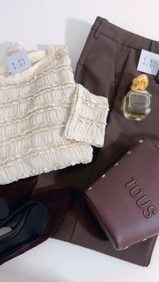 Top textura beige