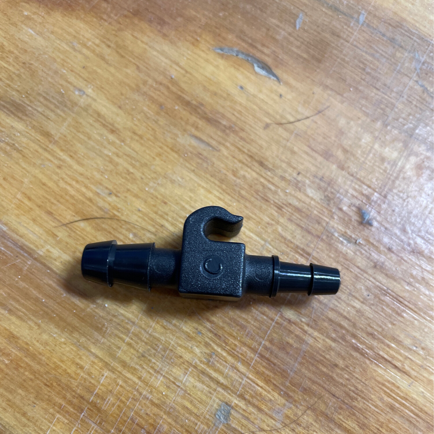 Leader Reducing Connector w/hook 5/16 - 3/16