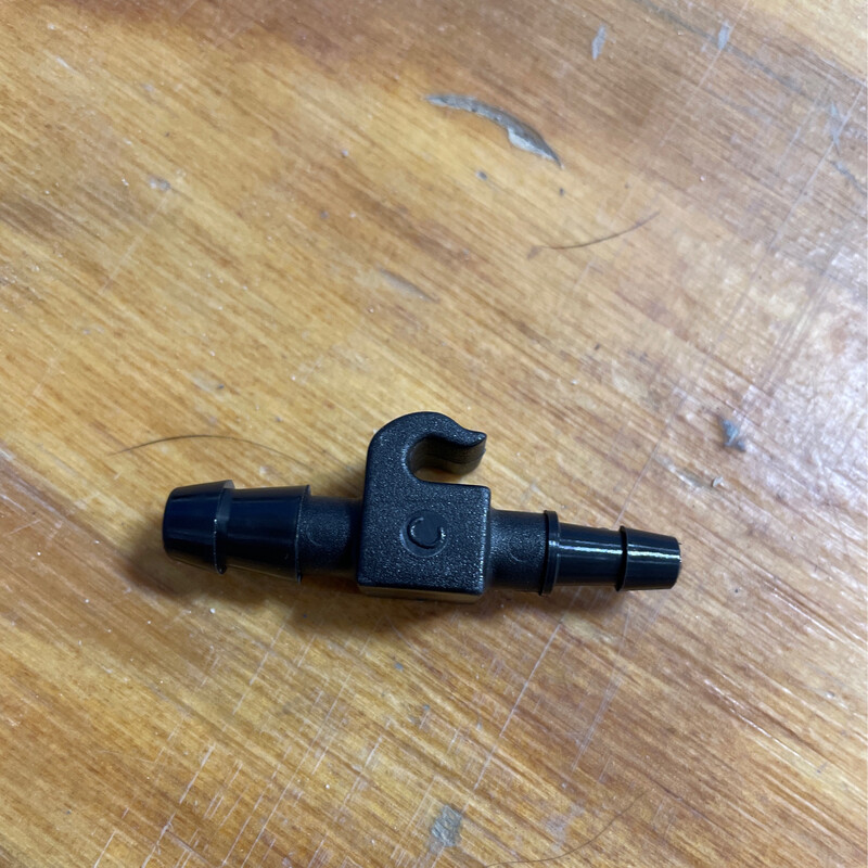 Leader Reducing Connector w/hook 5/16 - 3/16
