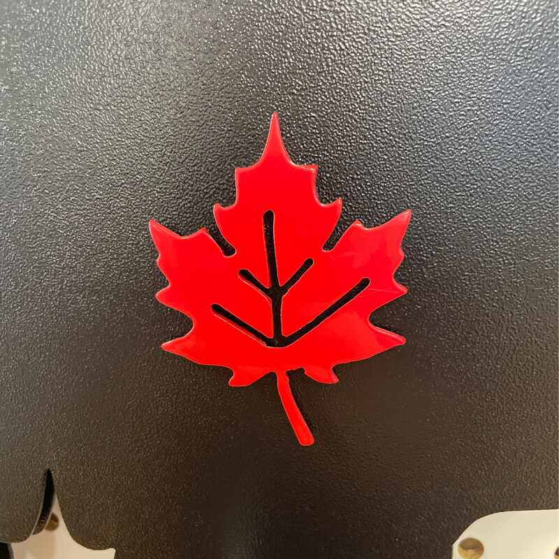 3&quot; Maple leaf w/magnet (red)