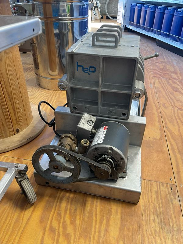 Used H2O 3 frame Filter press w/gear pump (no cart)