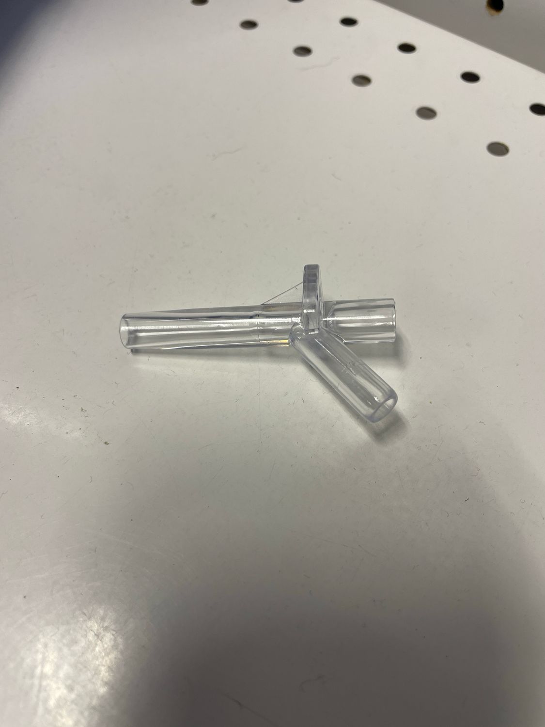 Lapierre Clear 5/16 Y Spout (100/bag)