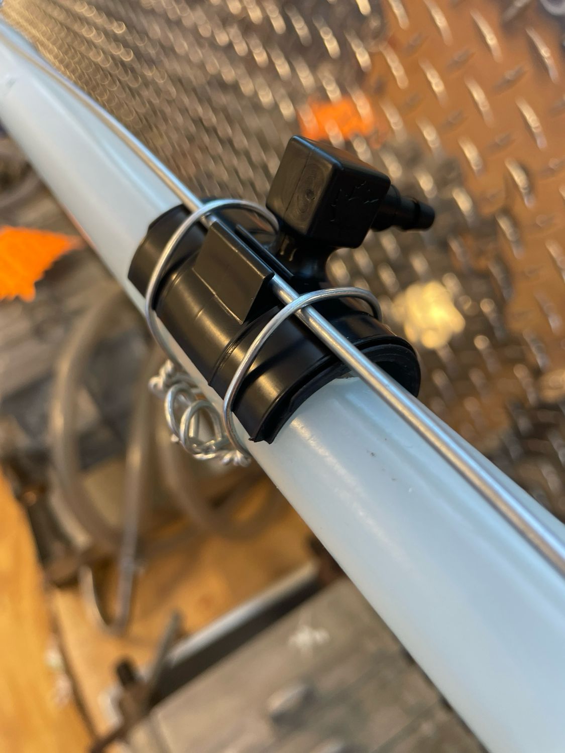 Lapierre 3/16 Multi Fitting Saddle 3/4-2
