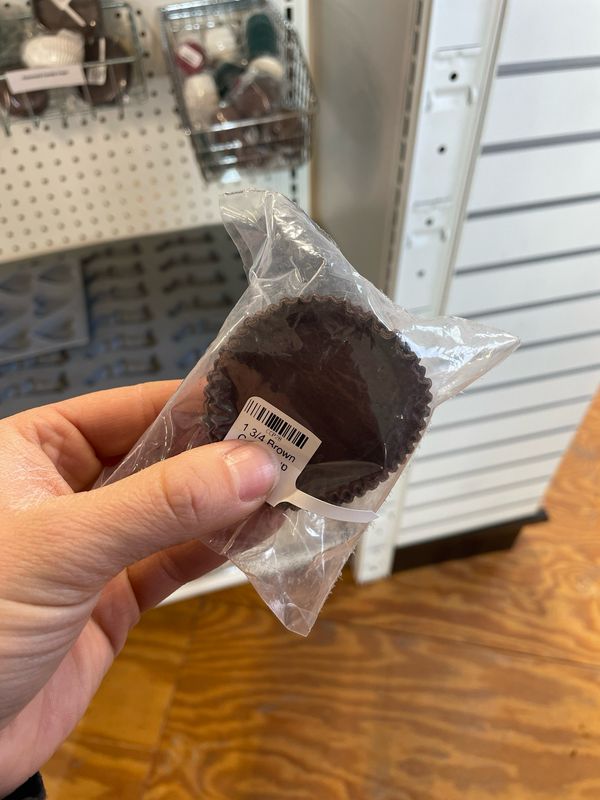 1 3/4 Brown Candy Cup (100/pck)