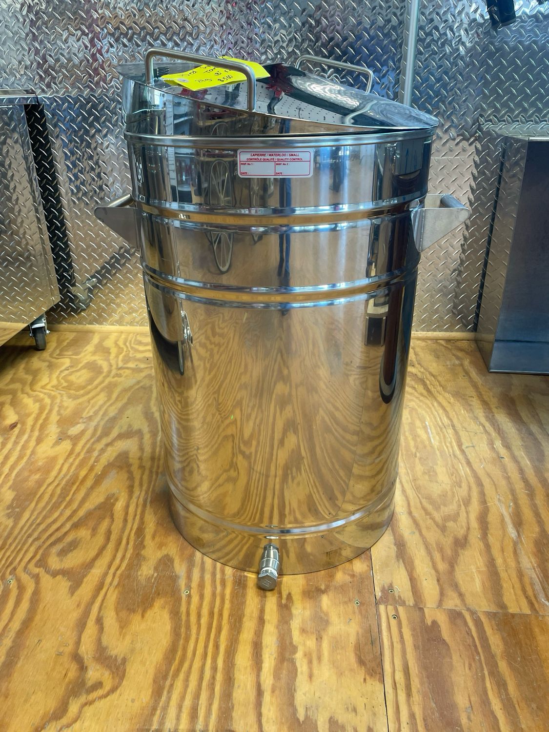 Used Lapierre 24g Syrup Filter Tank