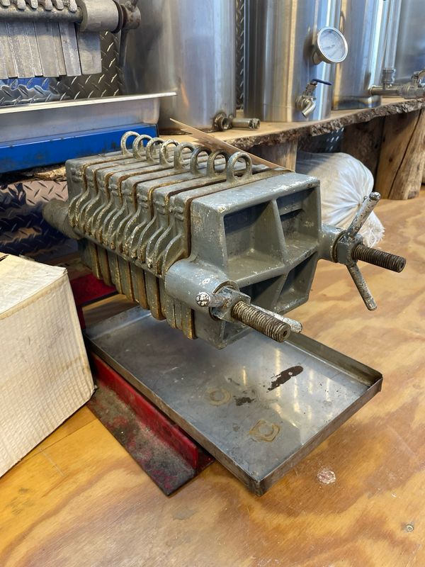 Used 7&quot; Cast Iron Filter Press Full Bank (No cart/pump)