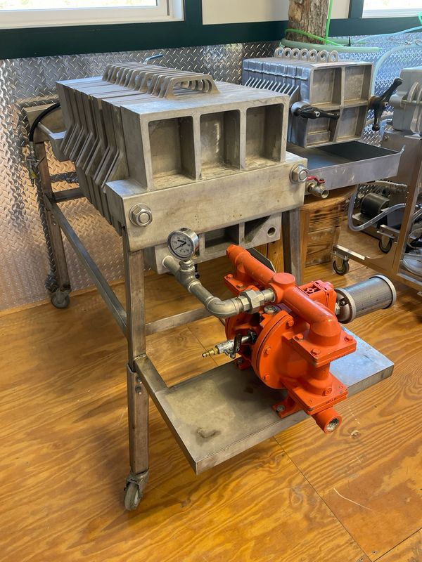Used 15&quot; Filter Press w/1&quot; air dia and cart