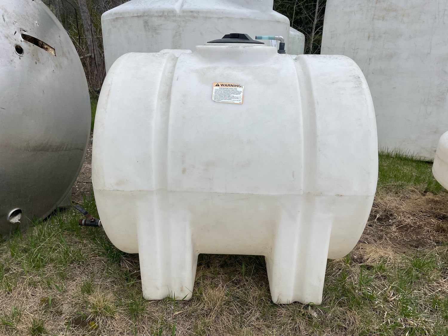 Used 225 Poly Truck Tank