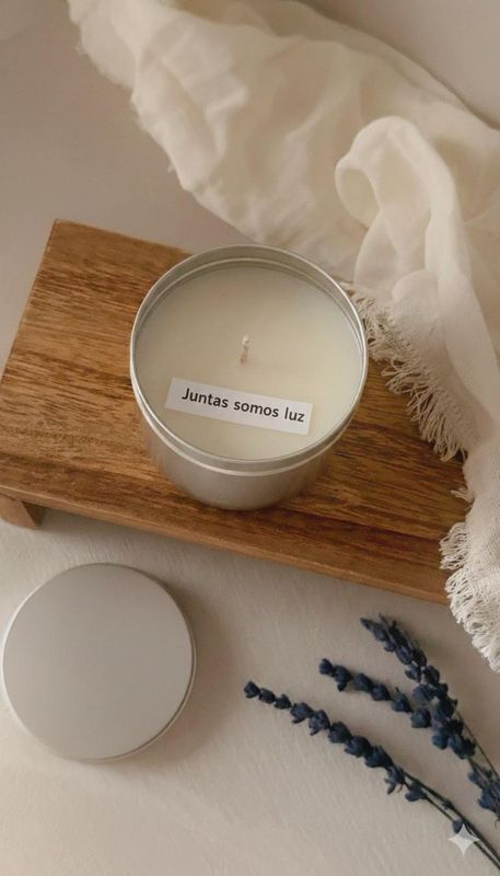 Velas artesanales aromáticas - Esencia "Notas Secretas"