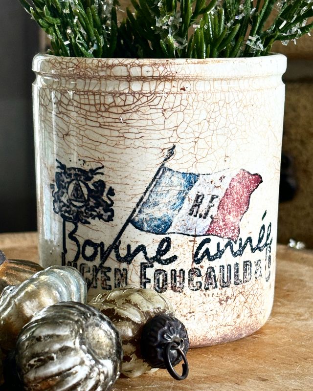 Seasonal Decor