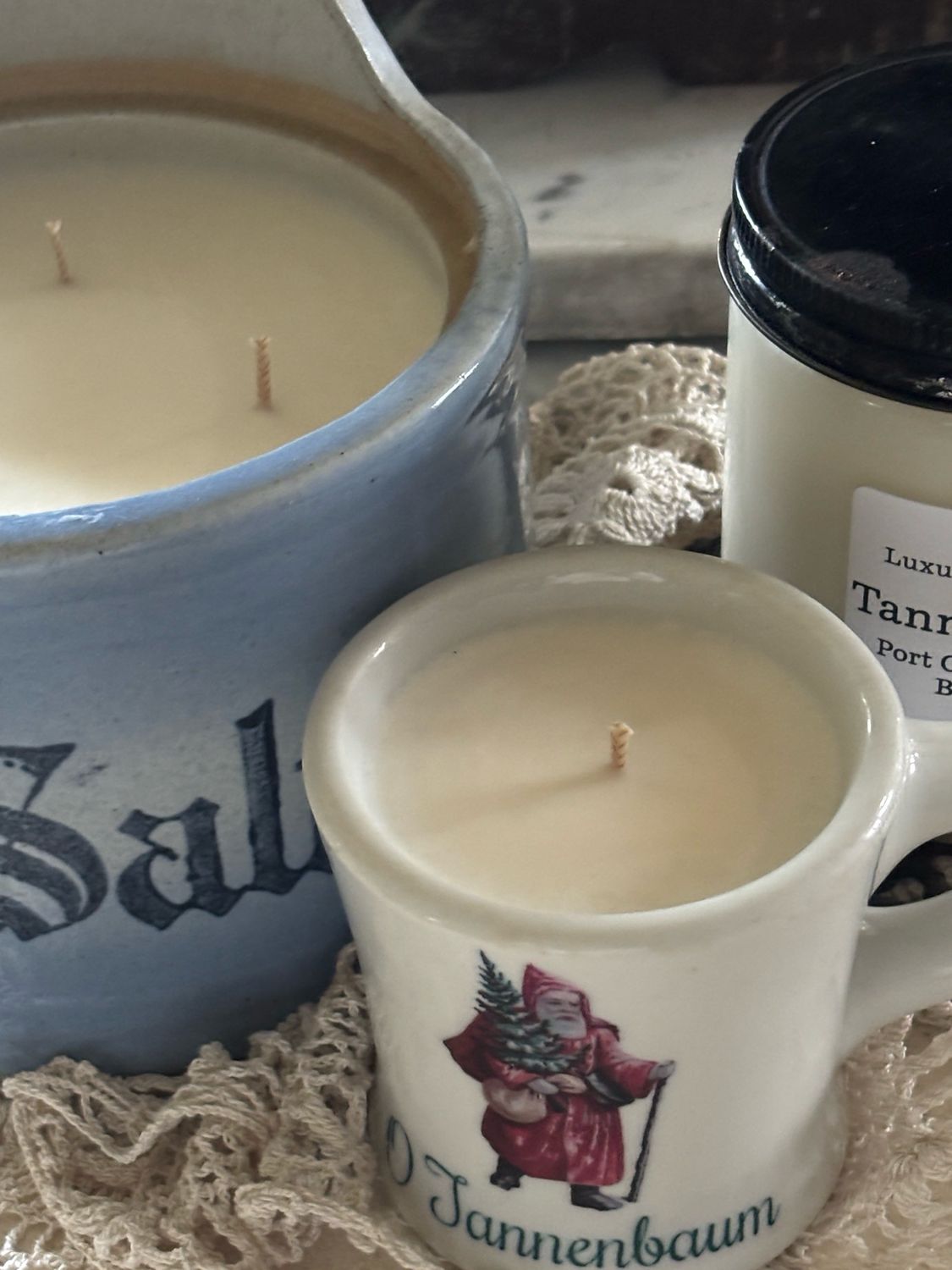 Reserved For SD/ Salt, Jar, Santa