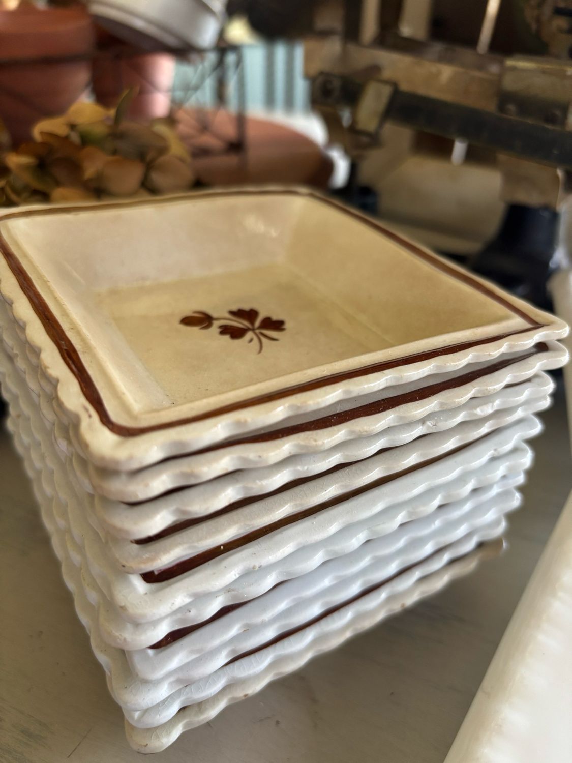 Resv’d Nut Dish Stack