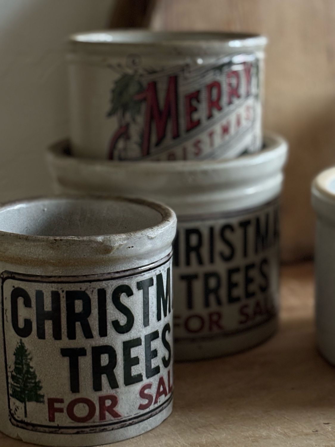 Resv’d For Bonnie /Medium Christmas Crock