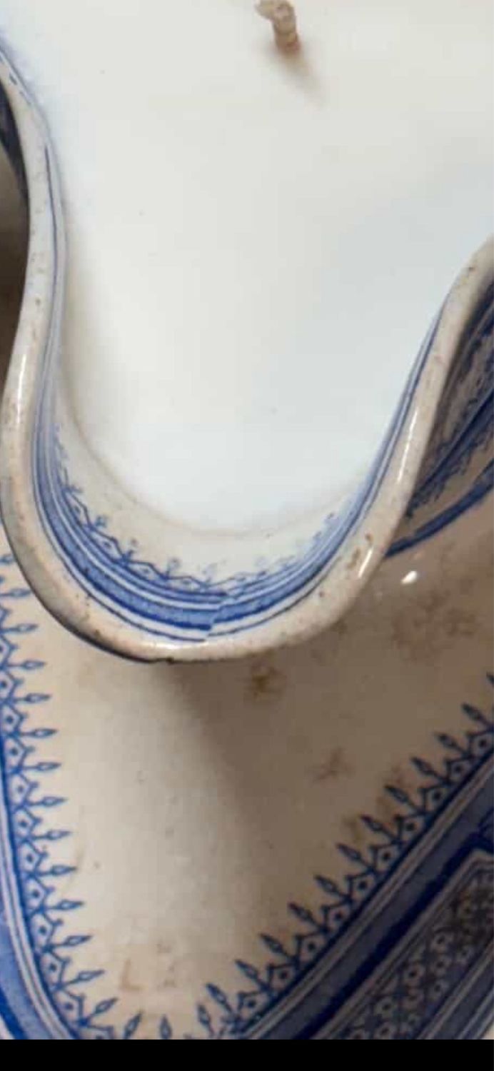 Poured Soupier Resv’d For Trini