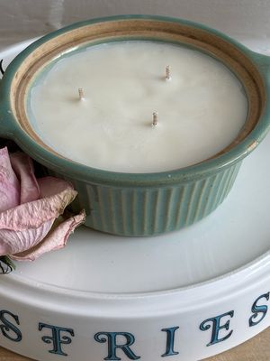 Resv’d For Anne/Cute Pot/Lid/Cassis Noir
