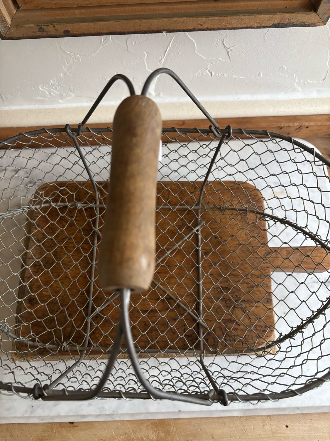 Resv’d For Jeanie/French Basket