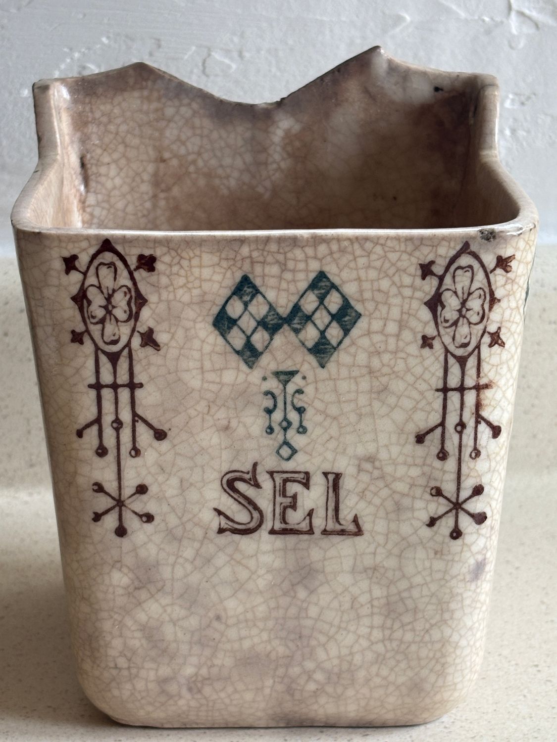 St Uze Region Salt Canister