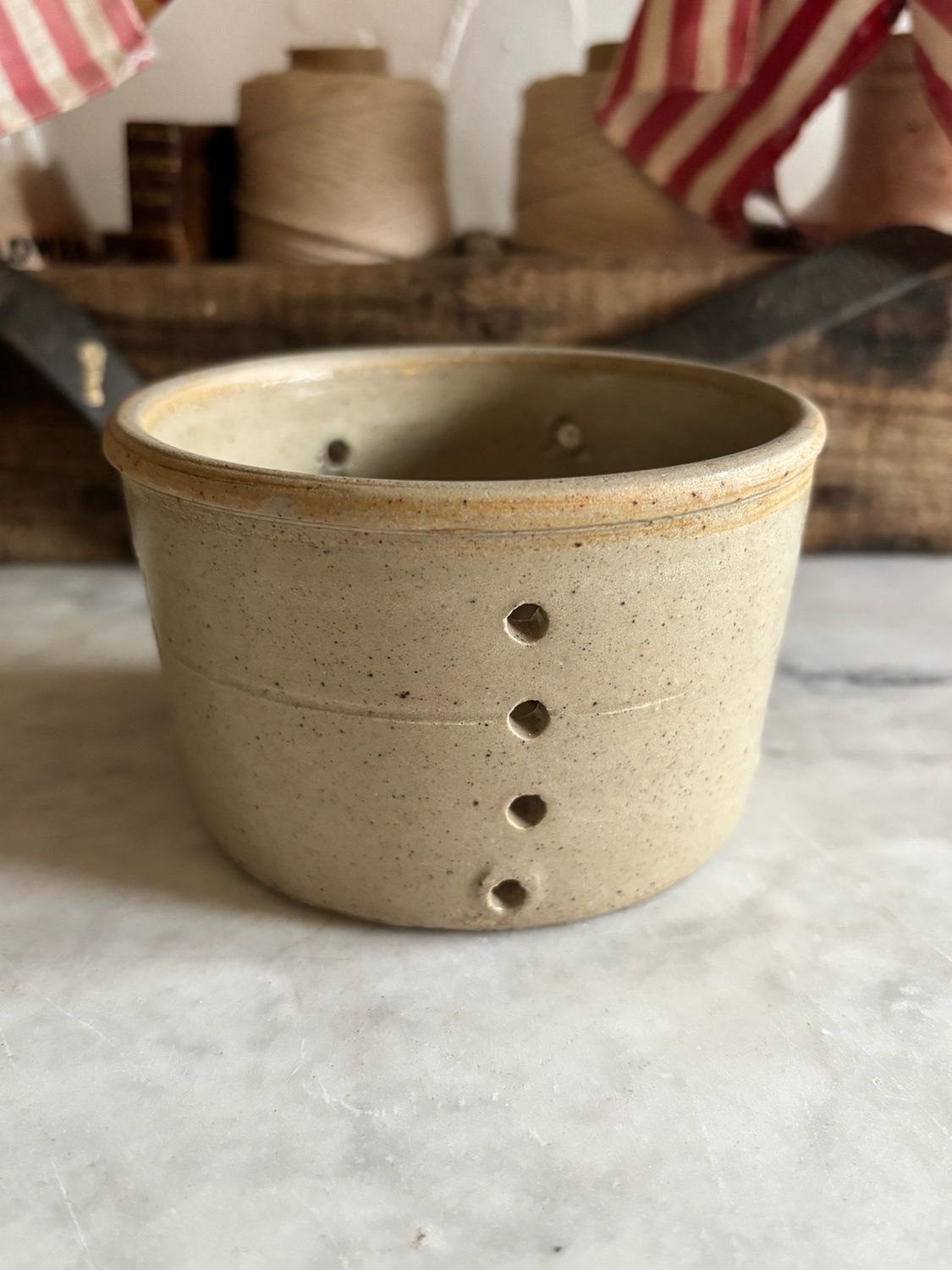 Resv’d For White Magnolia/Faiselle