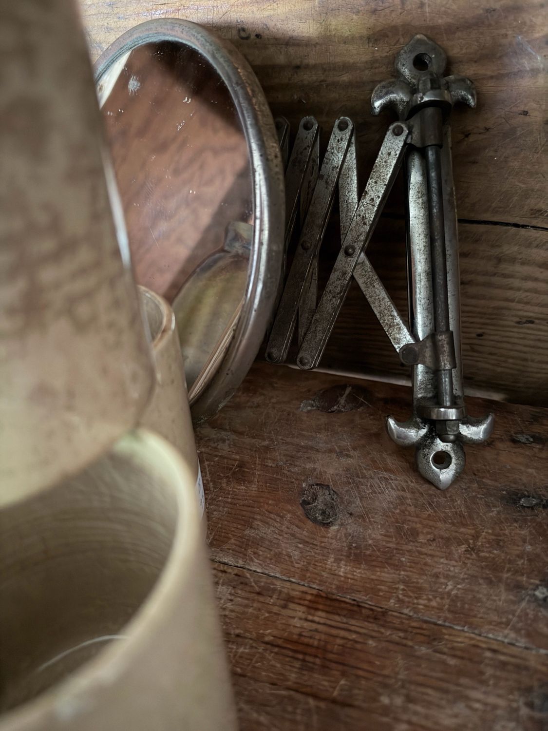Resv’d For AW Three Confit/Oyster Pot/shaving Mirror