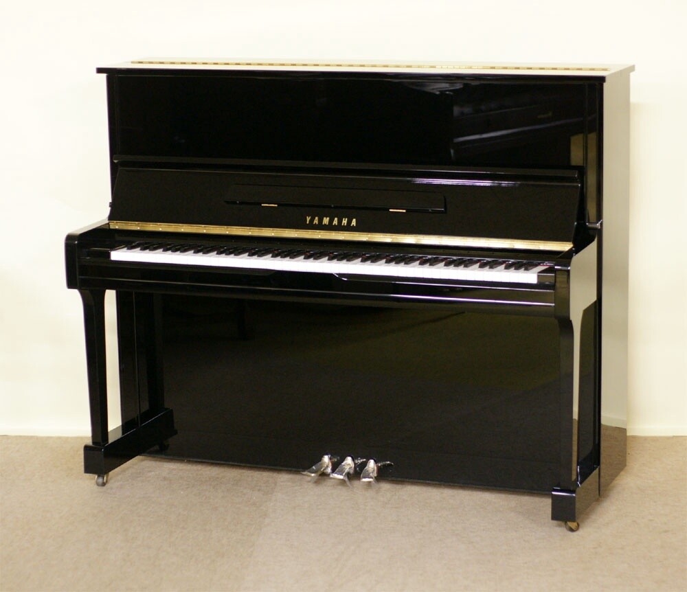 Yamaha U1 Reconditioned Upright Pianos