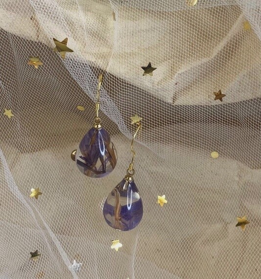 Pressed Flower Dangle Earrings