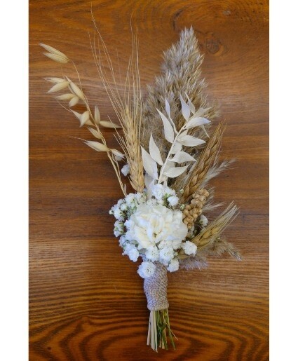 Country Style Boutonniere