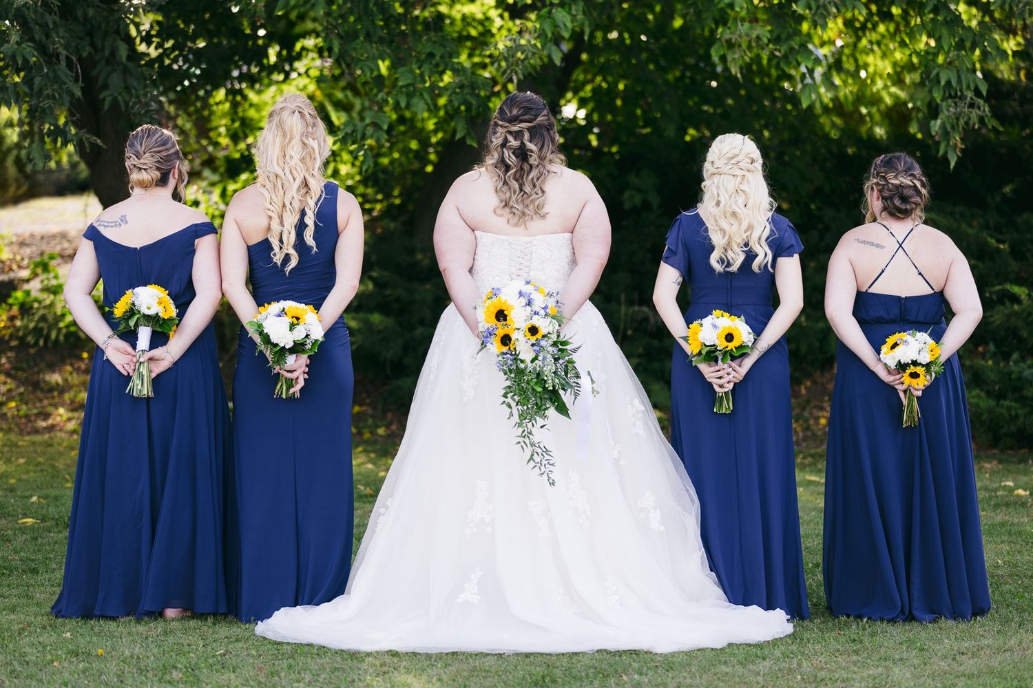 Leah 's Wild Flowers Wedding Bouquet