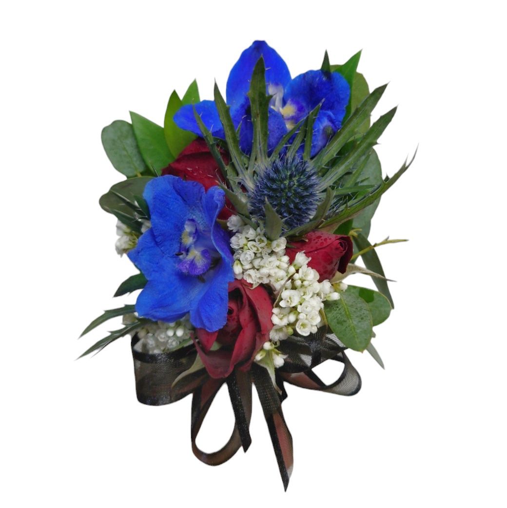 Touch of Elegance Boutonniere