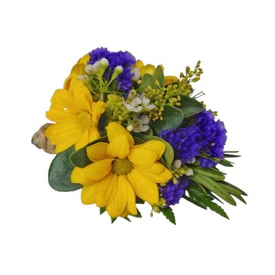 Wild Daisies Corsage